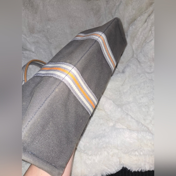 HERMÈS FOURRE TOUT MM HANDBAG/TOTE GREY/ORANGE/CREAM CANVAS W/PALLADIUM HRDWR - Picture 4 of 16